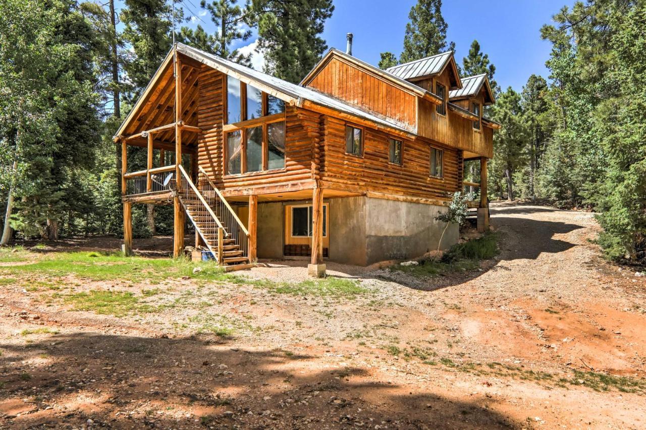 Cozy Utah Cabin With Deck And Fire Pit! Duck Creek Village Exterior foto